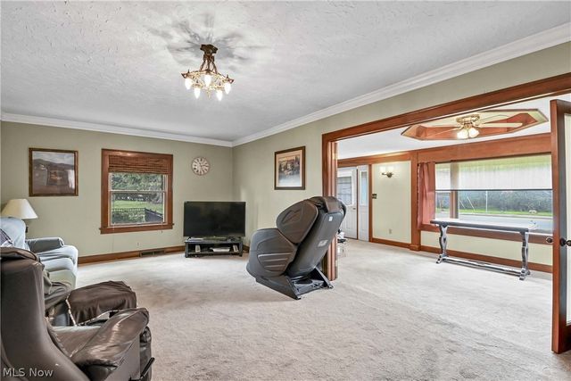 5733 Brecksville Road, Independence, OH 44131