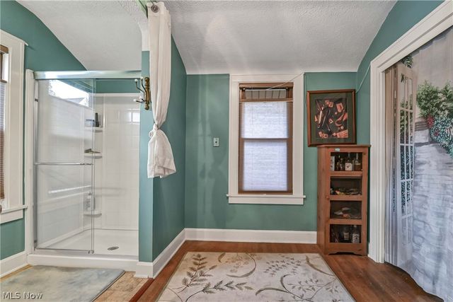 5733 Brecksville Road, Independence, OH 44131