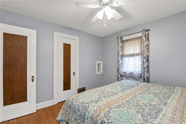 5733 Brecksville Road, Independence, OH 44131