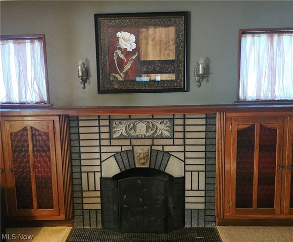 5733 Brecksville Road, Independence, OH 44131
