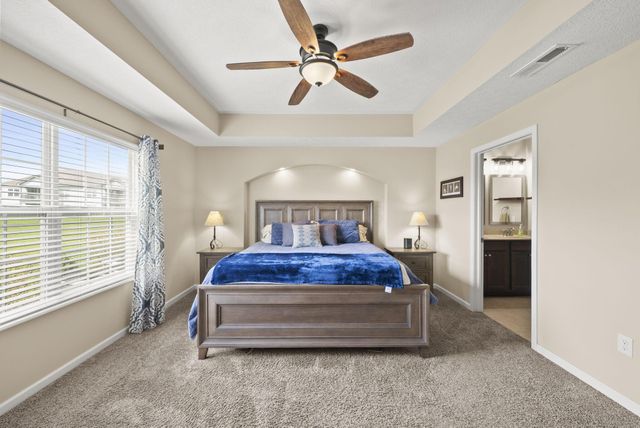 729 Redwood Lane, Lewis Center, OH 43035