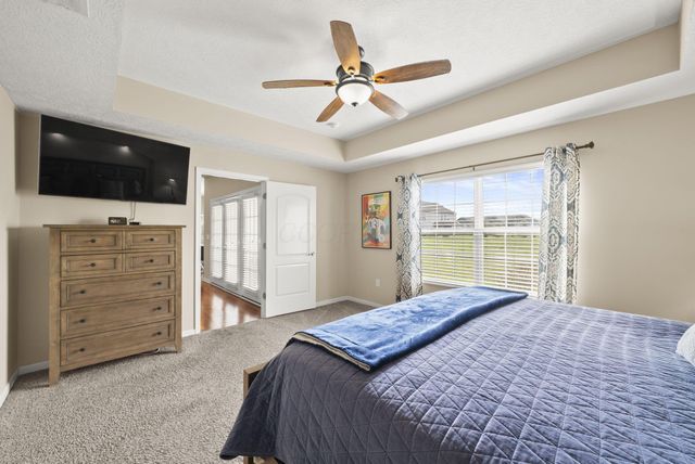 729 Redwood Lane, Lewis Center, OH 43035