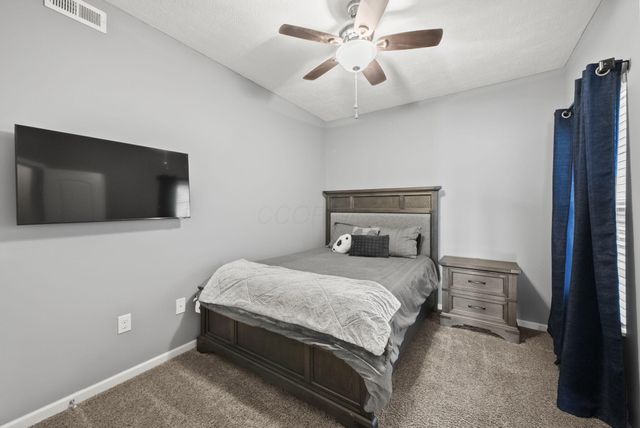 729 Redwood Lane, Lewis Center, OH 43035