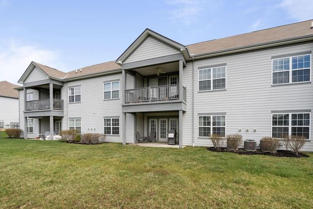 729 Redwood Lane, Lewis Center, OH 43035