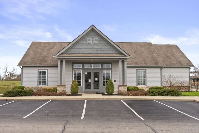 729 Redwood Lane, Lewis Center, OH 43035