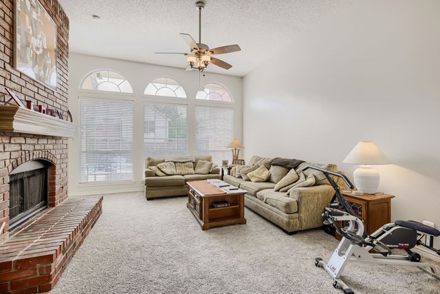 1413 W Peters Colony Road, Carrollton, TX 75007