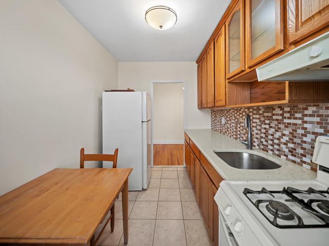 6665 Colonial Rd Apt 5D, New York City, NY 11220