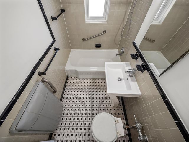 6665 Colonial Rd Apt 5D, New York City, NY 11220