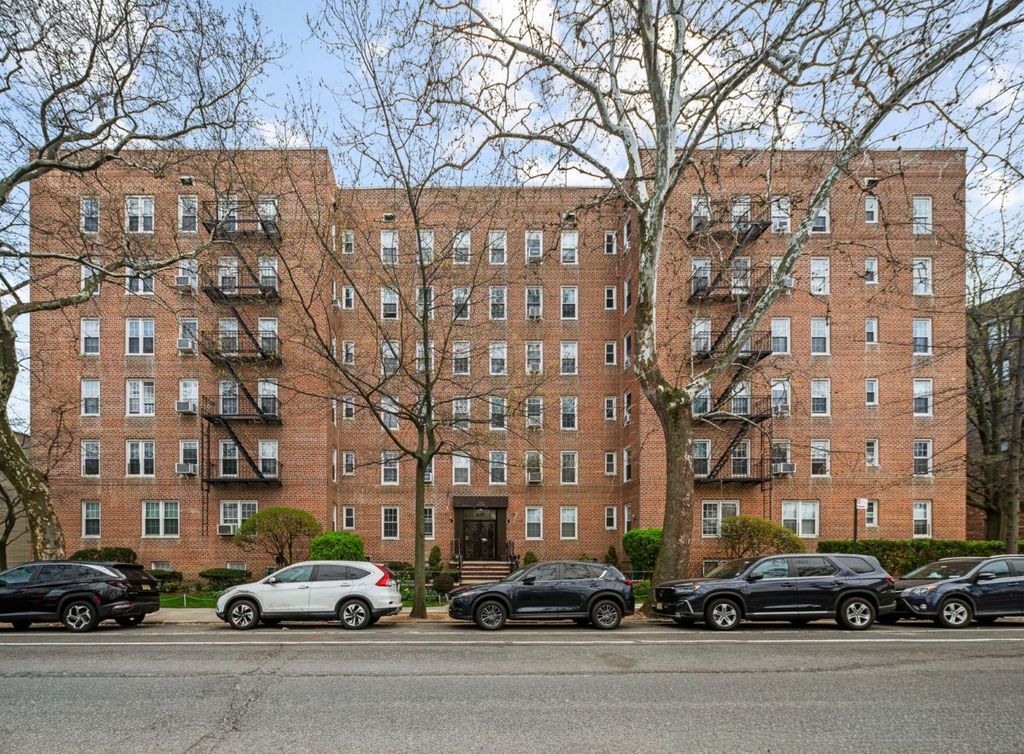 6665 Colonial Rd Apt 5D, New York City, NY 11220