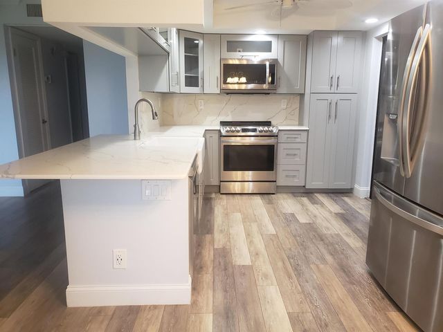54 Piedmont B, Delray Beach, FL 33484