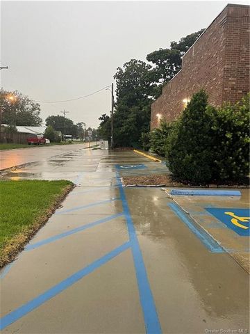 4011 Common Street, Lake Charles, LA 70607