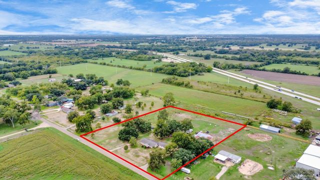 2535 County Rd 231, Wharton, TX 77488