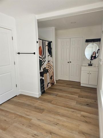 2535 County Rd 231, Wharton, TX 77488