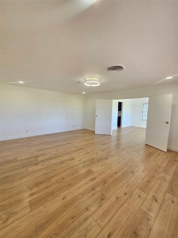 2535 County Rd 231, Wharton, TX 77488