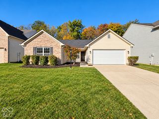 12260 Sweet Creek Trail, Fishers, IN 46037