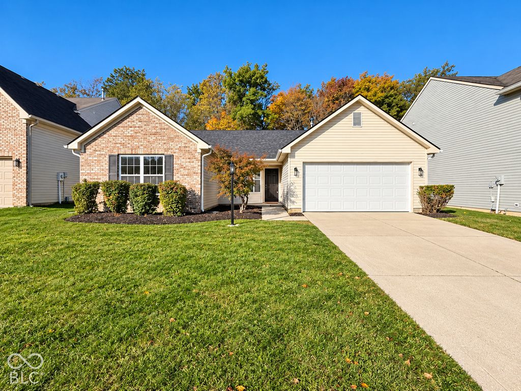 12260 Sweet Creek Trail, Fishers, IN 46037
