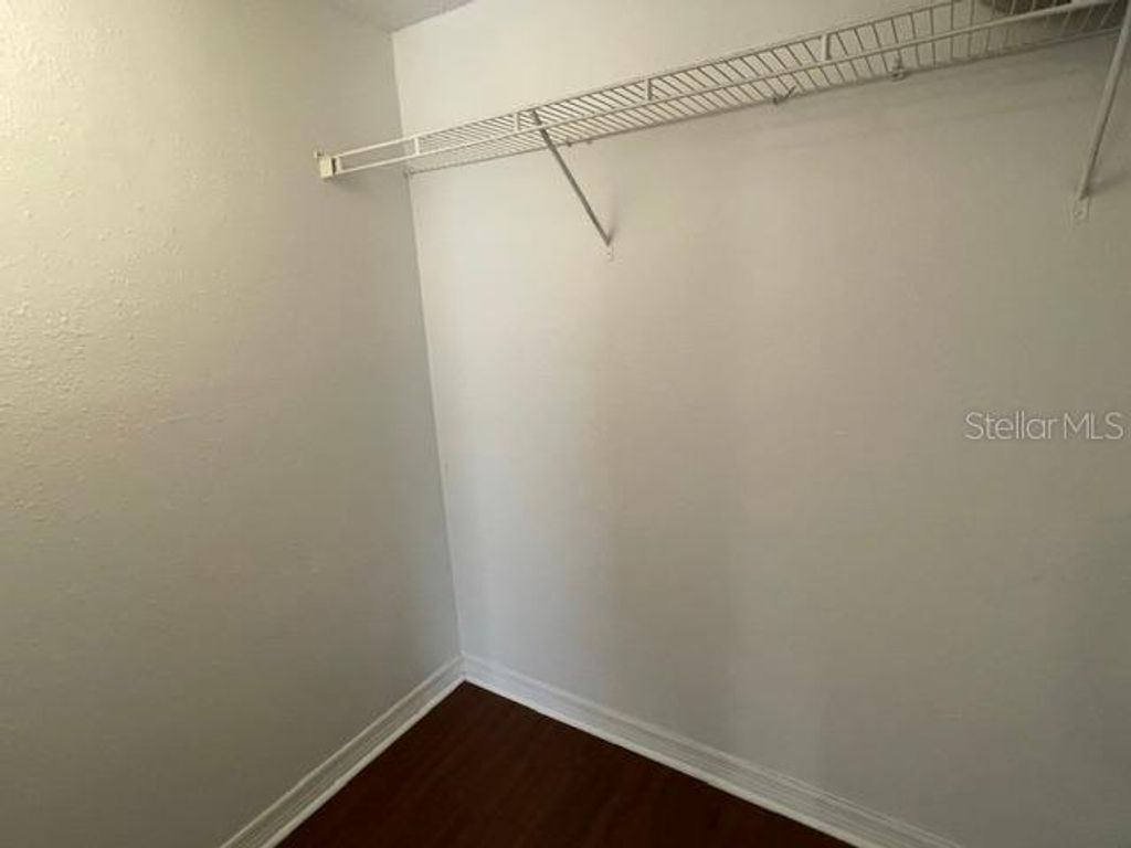 Image 13 of property listing at 4009 N CENTRAL AVENUE, Tampa, FL 33603