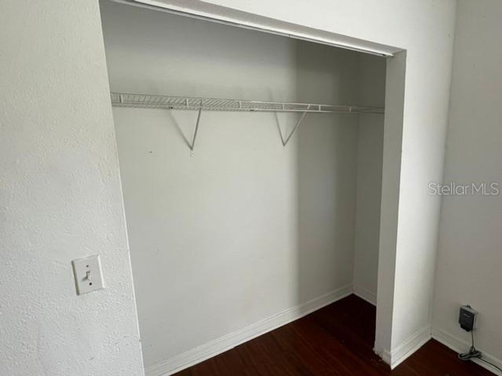 Image 8 of property listing at 4009 N CENTRAL AVENUE, Tampa, FL 33603