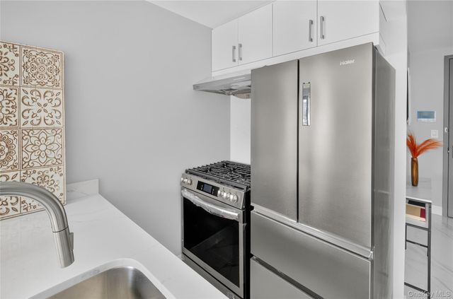 643 5th Avenue 5C, Brooklyn, NY 11215