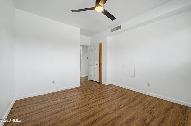 6125 E INDIAN SCHOOL Road 242, Scottsdale, AZ 85251