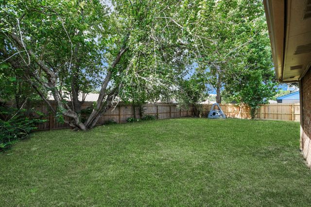 5322 Bulen Avenue, Friendswood, TX 77546