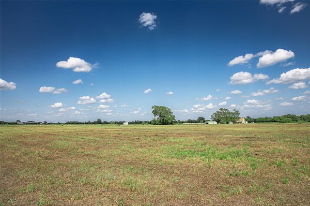 11105 Harmon School Road, Burton, TX 77835