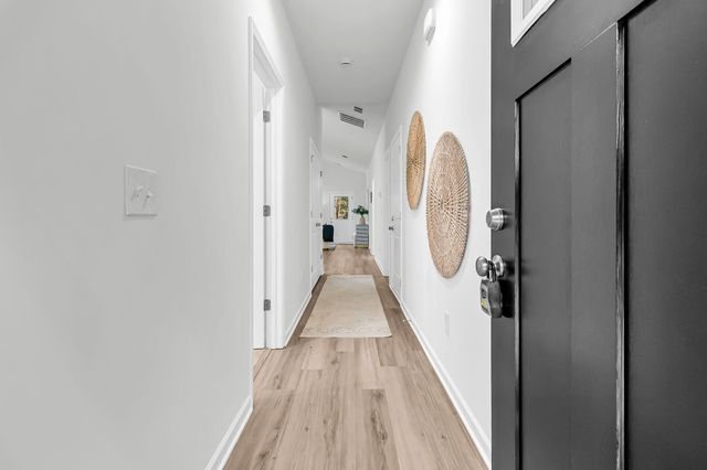 201 Challedon Drive, Summerville, SC 29485