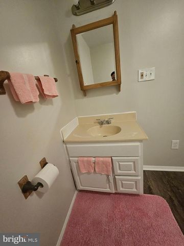 7546 WHALER CT, Glen Burnie, MD 21061