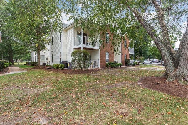 1379 Ivywood RD, Virginia Beach, VA 23453