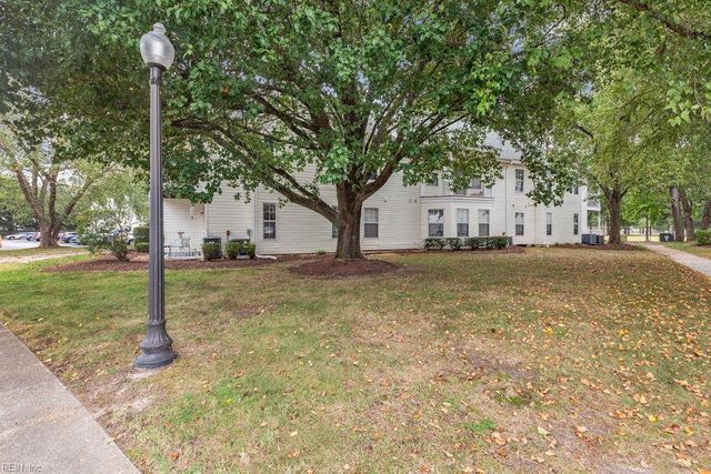 1379 Ivywood RD, Virginia Beach, VA 23453