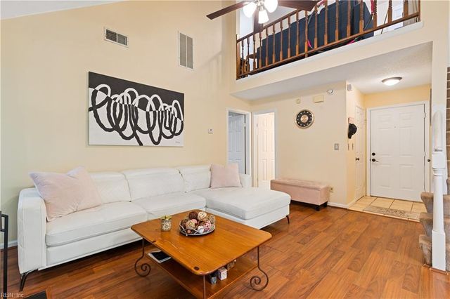 1379 Ivywood RD, Virginia Beach, VA 23453