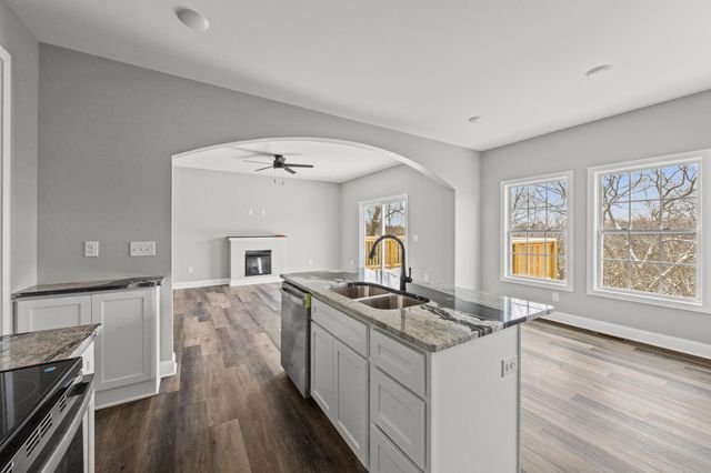 318 Blue Spruce Drive, Frankfort, KY 40601