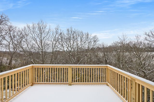 318 Blue Spruce Drive, Frankfort, KY 40601