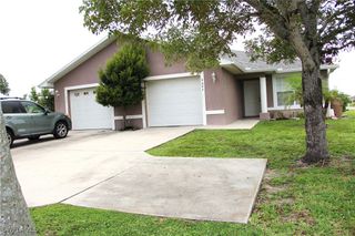 4602 /4604 Skyline BLVD, Cape Coral, FL 33914