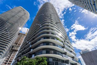 55 SW 9th Street 2407, Miami, FL 33130