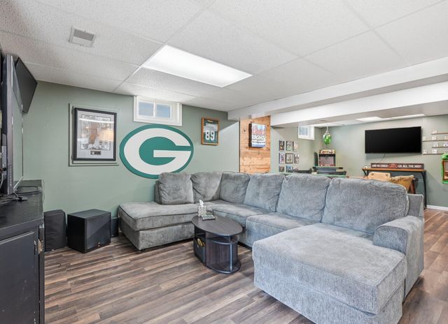 1330 CAMP GIFFORD RD Road, Bellevue, NE 68005