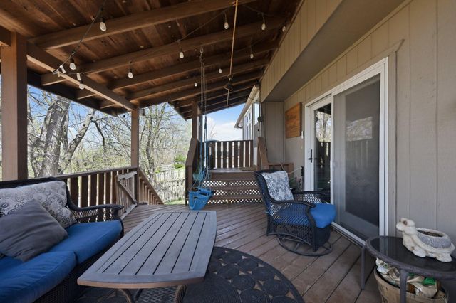 1330 CAMP GIFFORD RD Road, Bellevue, NE 68005