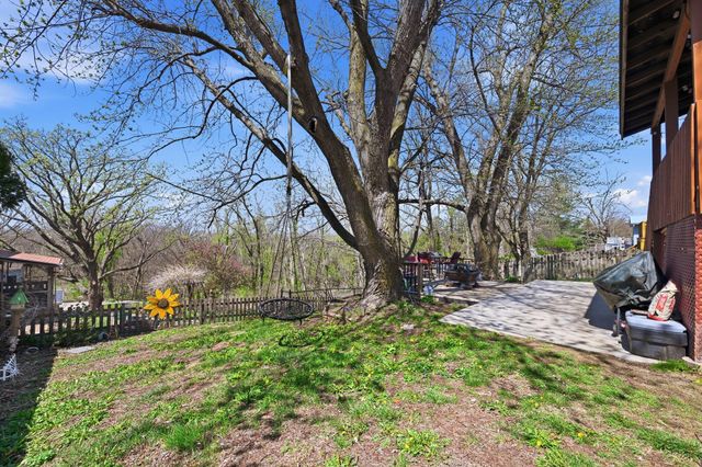 1330 CAMP GIFFORD RD Road, Bellevue, NE 68005