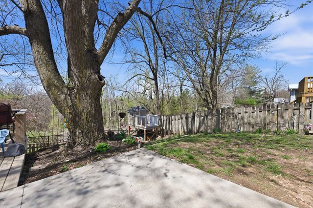 1330 CAMP GIFFORD RD Road, Bellevue, NE 68005