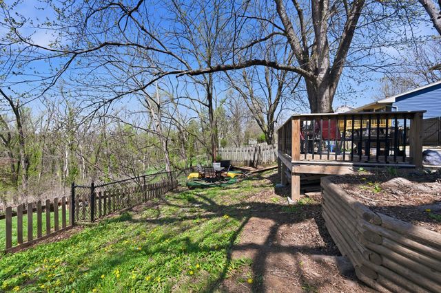 1330 CAMP GIFFORD RD Road, Bellevue, NE 68005