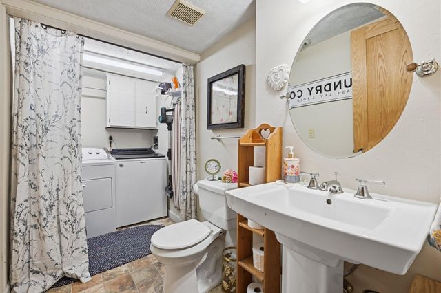 1330 CAMP GIFFORD RD Road, Bellevue, NE 68005