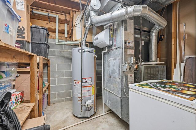 1330 CAMP GIFFORD RD Road, Bellevue, NE 68005