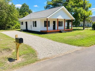 302 W 1st Street, Princeton, NC 27569