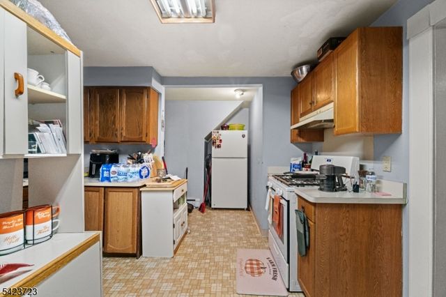 30 Lindsley Ave, West Orange Twp., NJ 07052