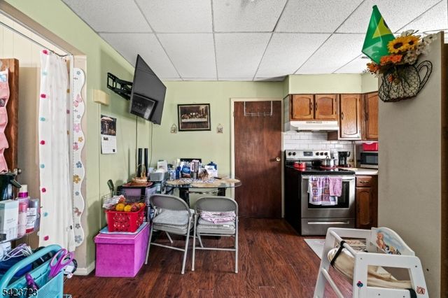 30 Lindsley Ave, West Orange Twp., NJ 07052