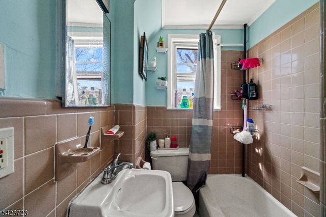 30 Lindsley Ave, West Orange Twp., NJ 07052