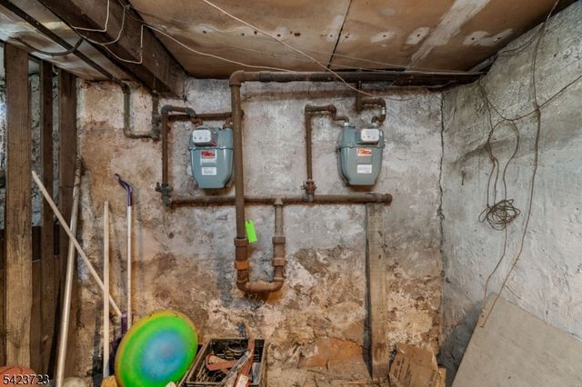 30 Lindsley Ave, West Orange Twp., NJ 07052