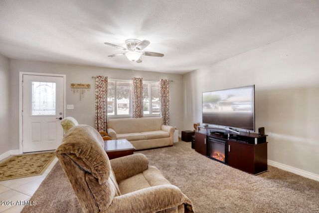 1220 S GRAND Drive, Apache Junction, AZ 85120