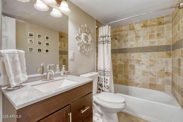 1220 S GRAND Drive, Apache Junction, AZ 85120