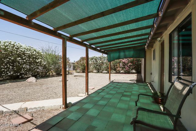 1220 S GRAND Drive, Apache Junction, AZ 85120